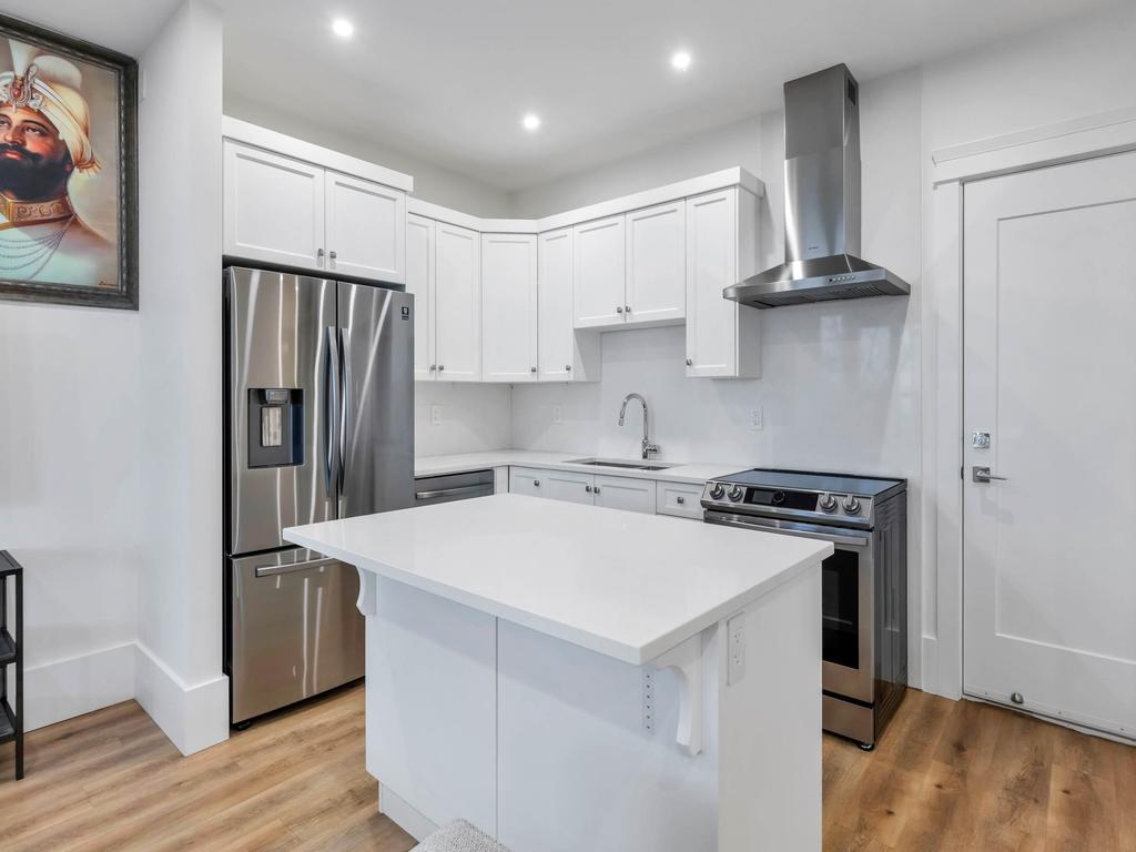 Listing Image for R3097000