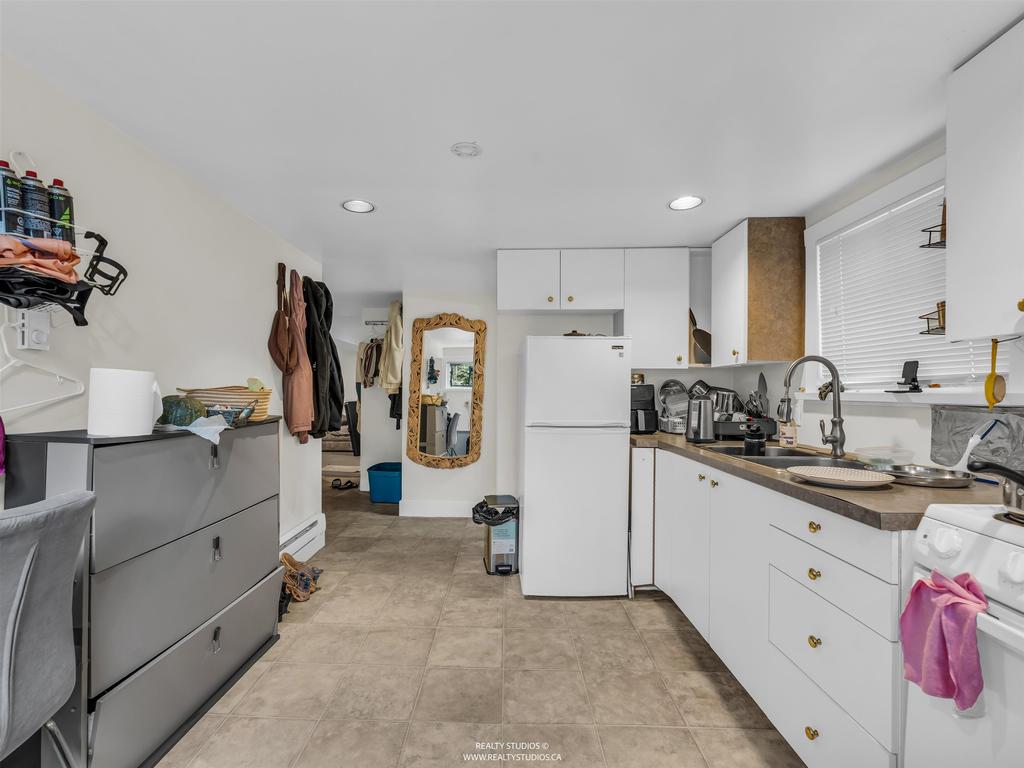 Listing Image for R3097004