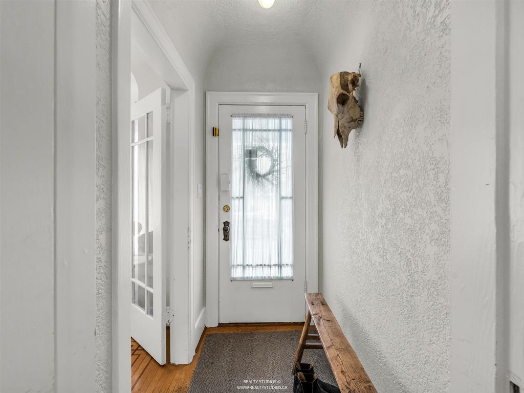 Listing Image for R3097004