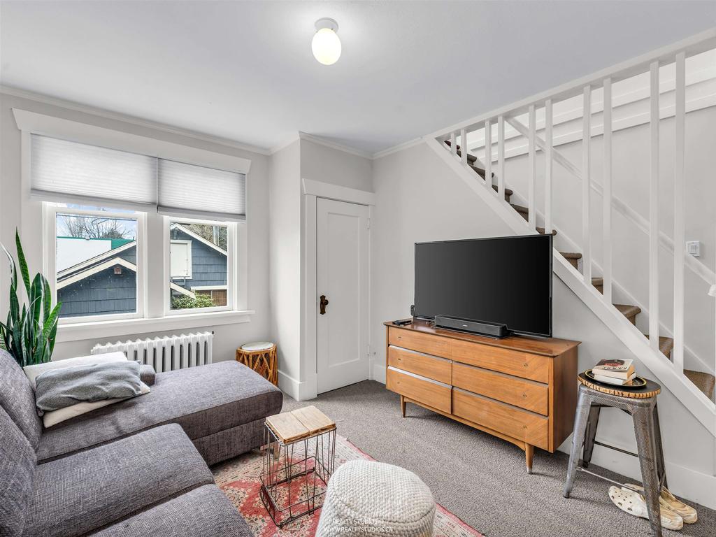 Listing Image for R3097004