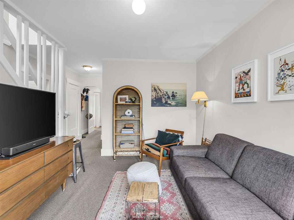 Listing Image for R3097004