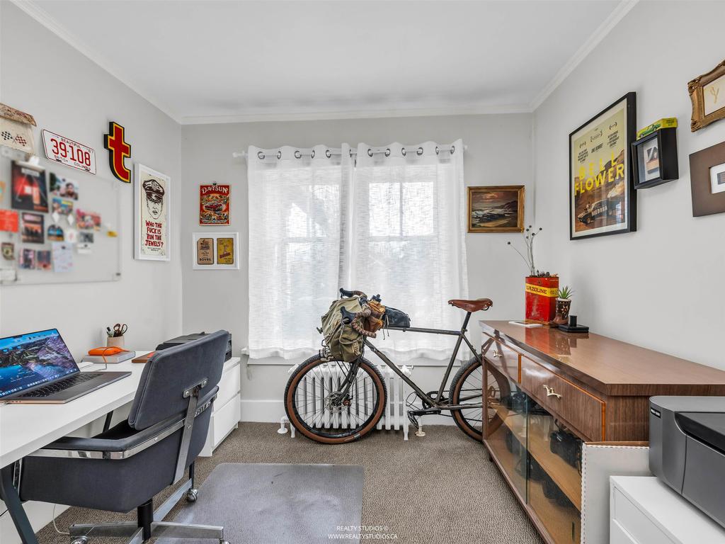 Listing Image for R3097004