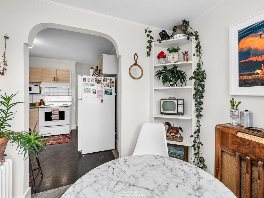 Listing Image for R3097004