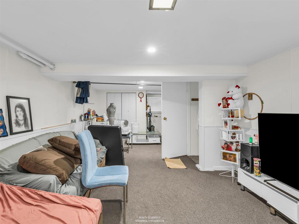Listing Image for R3097004