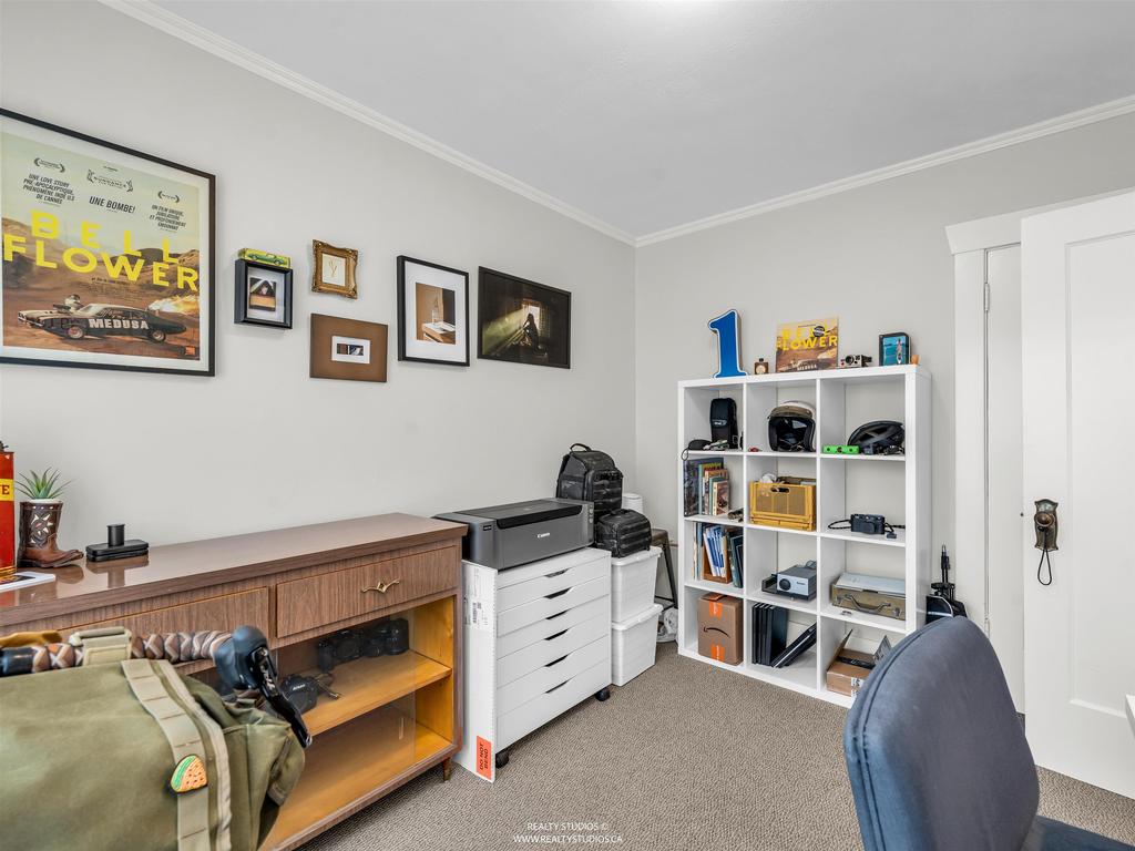 Listing Image for R3097004
