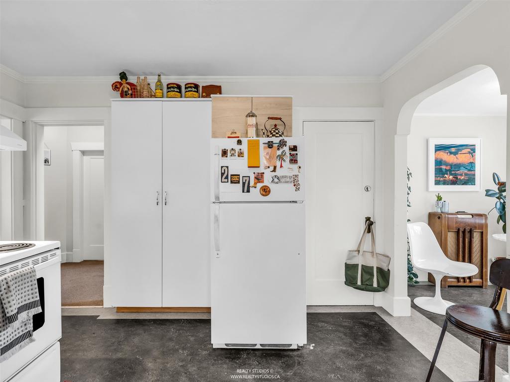 Listing Image for R3097004