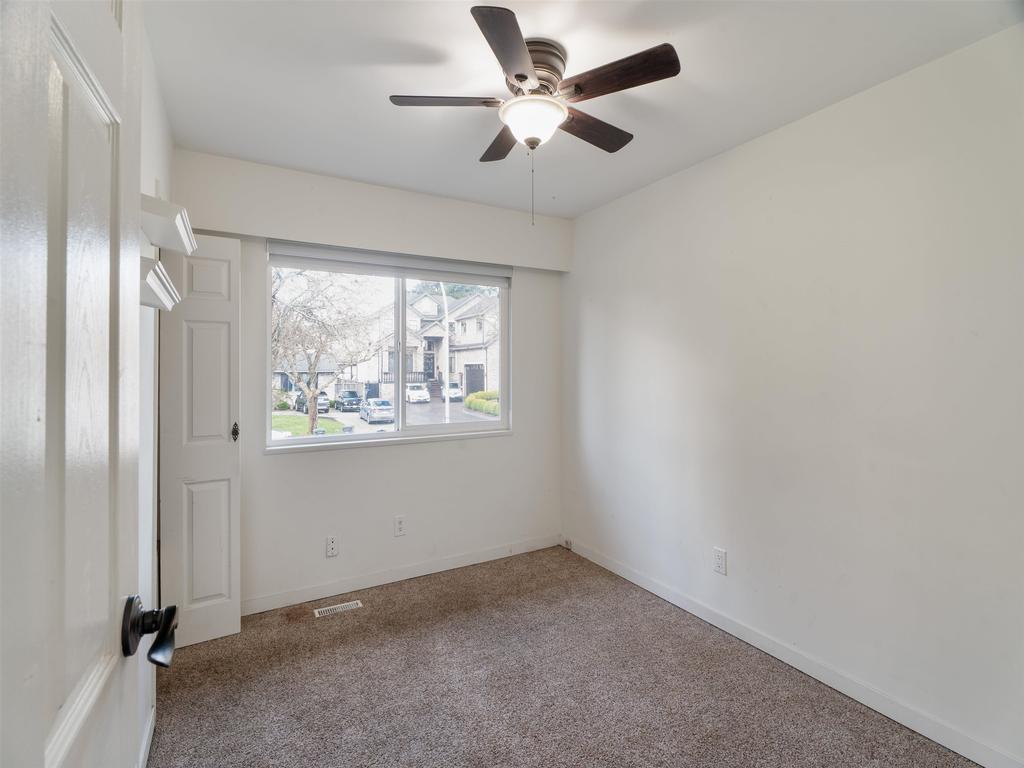 Listing Image for R3097006