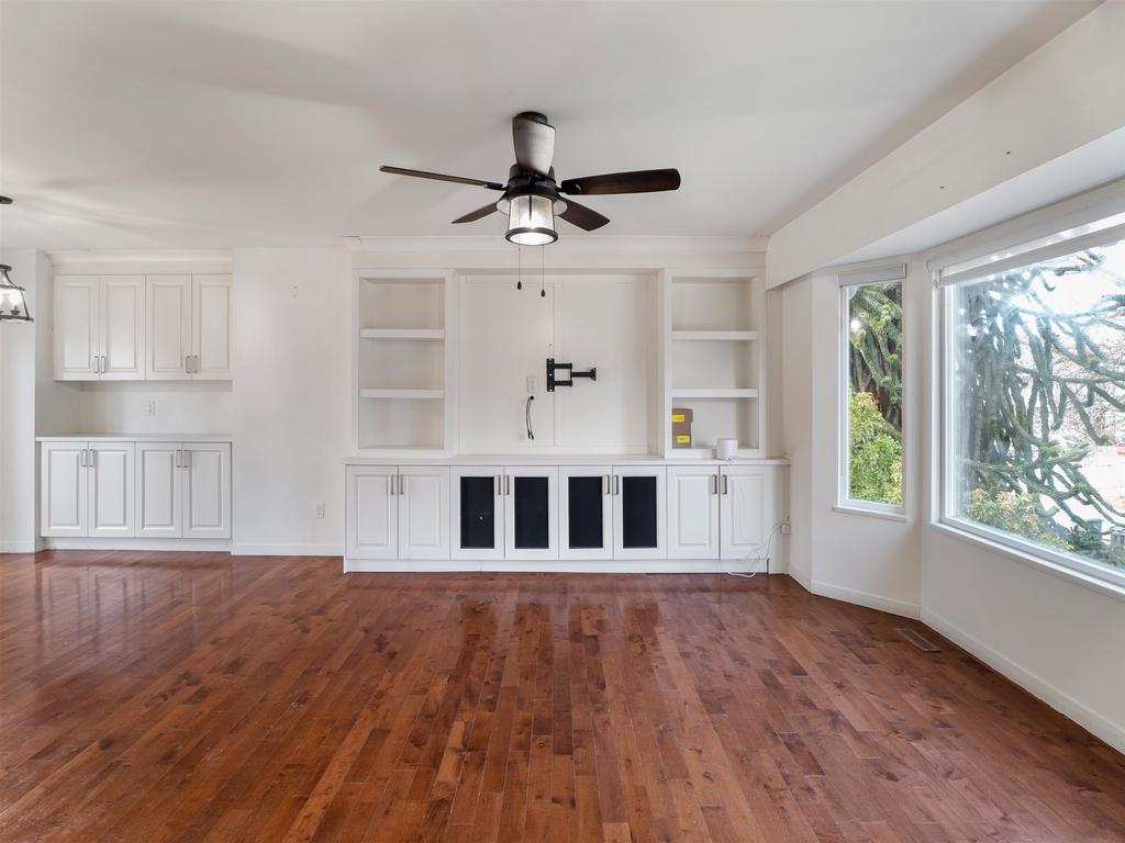 Listing Image for R3097006