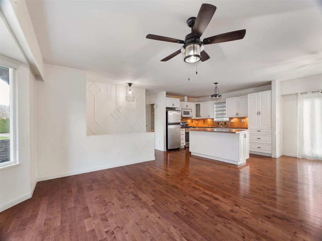 Listing Image for R3097006