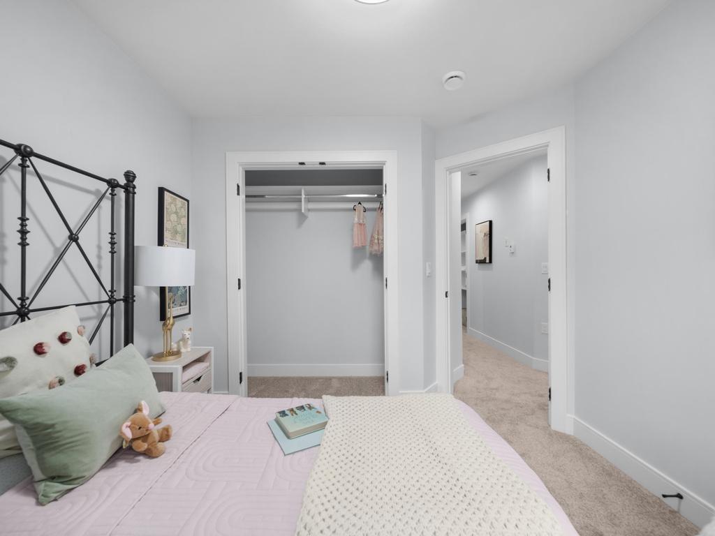 Listing Image for R3097012