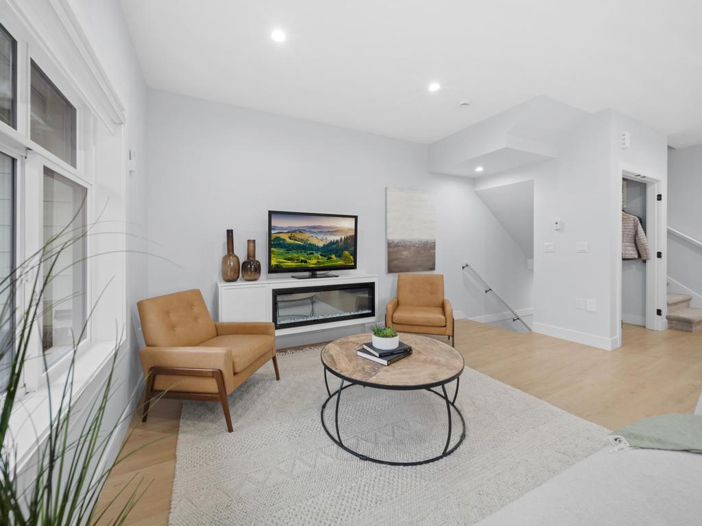 Listing Image for R3097012