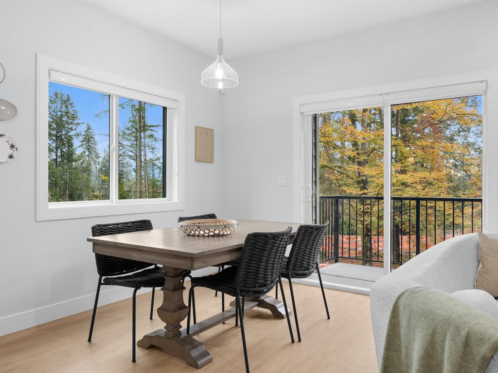 Listing Image for R3097012