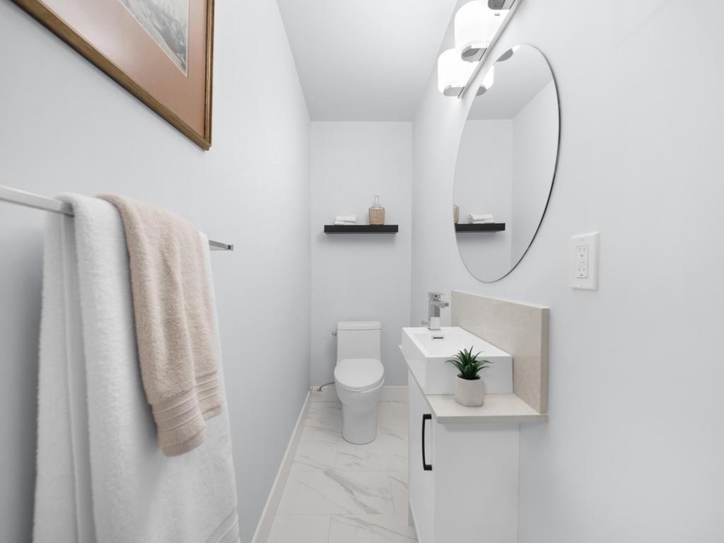 Listing Image for R3097012