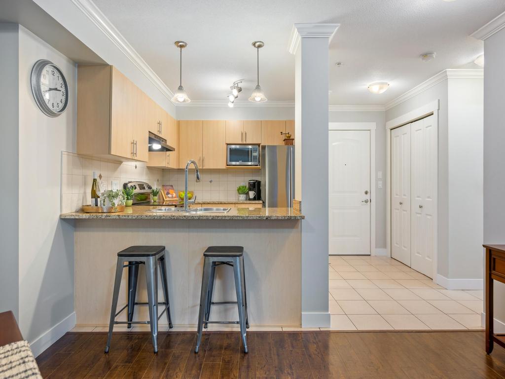 Listing Image for R3097019