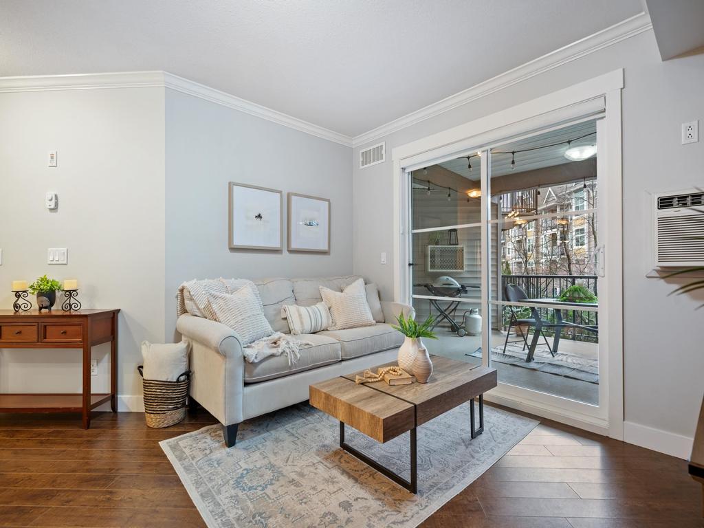 Listing Image for R3097019
