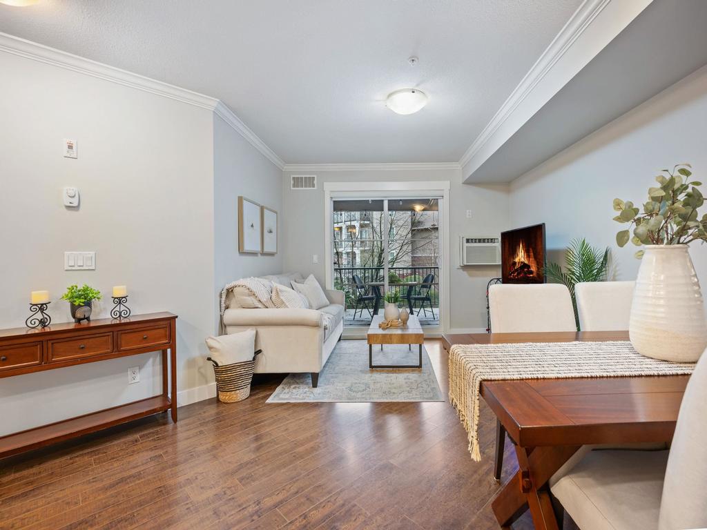 Listing Image for R3097019