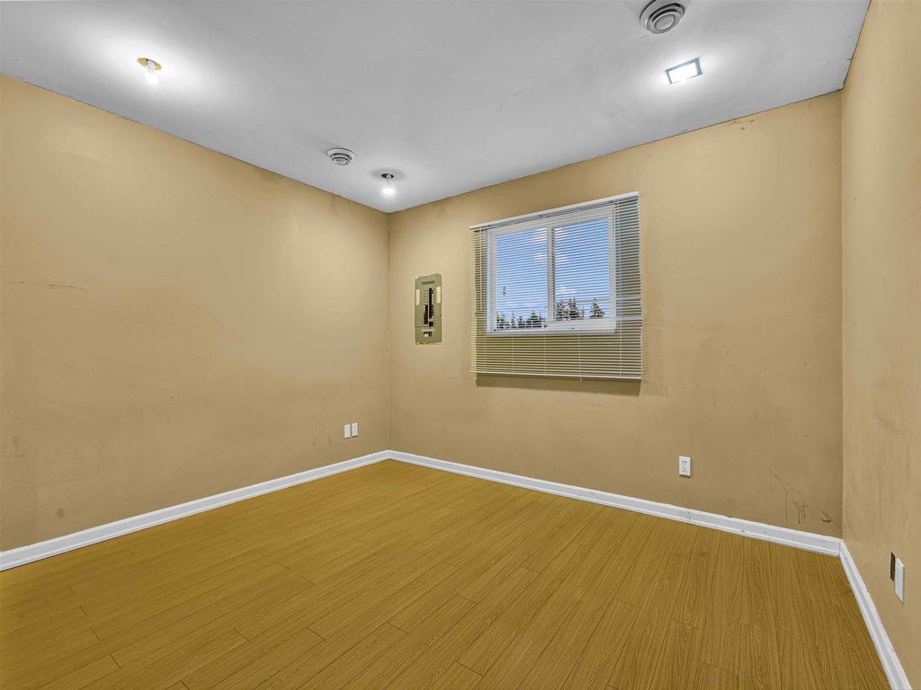 Listing Image for R3097020