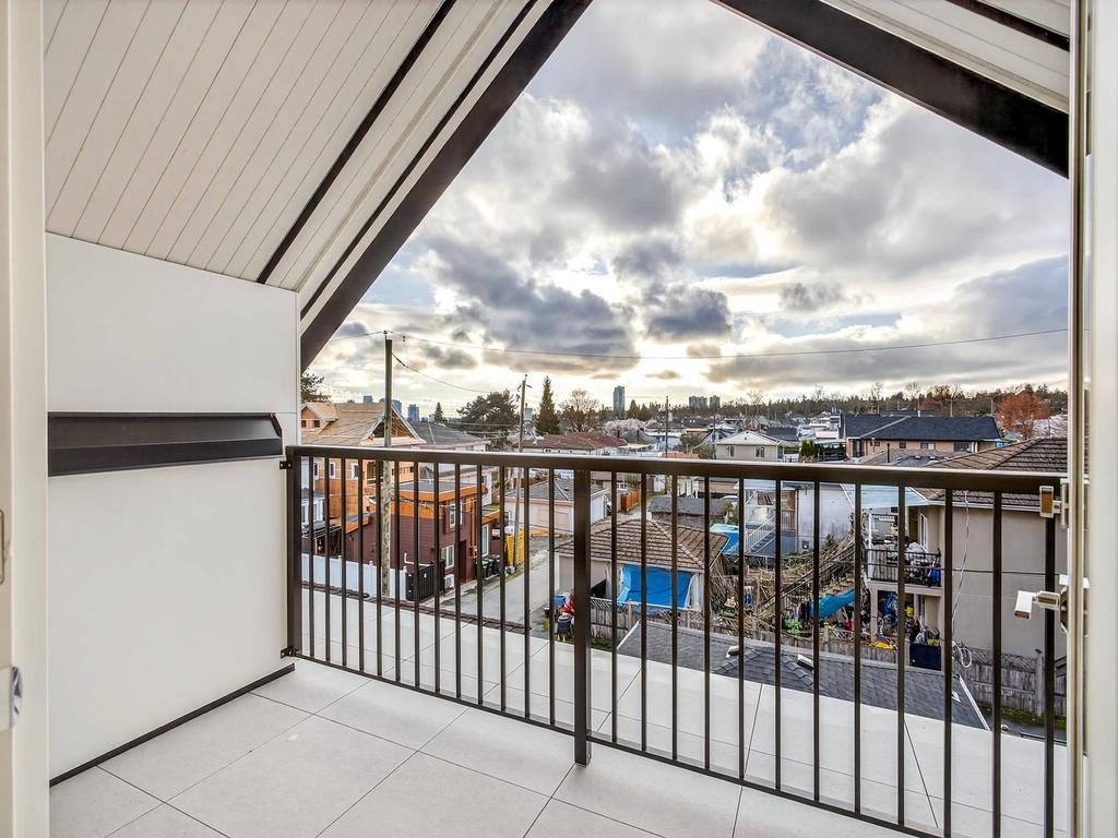 Listing Image for R3097032