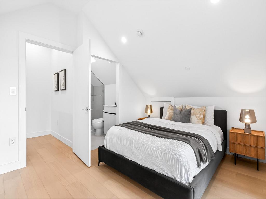 Listing Image for R3097032