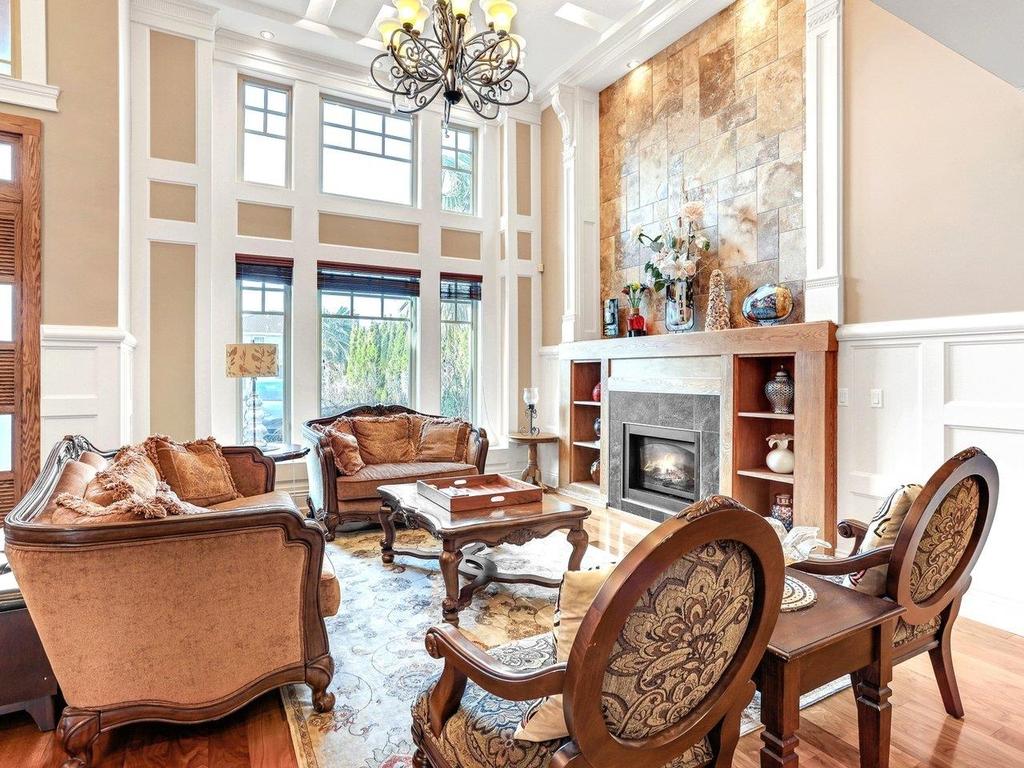 Listing Image for R3097043