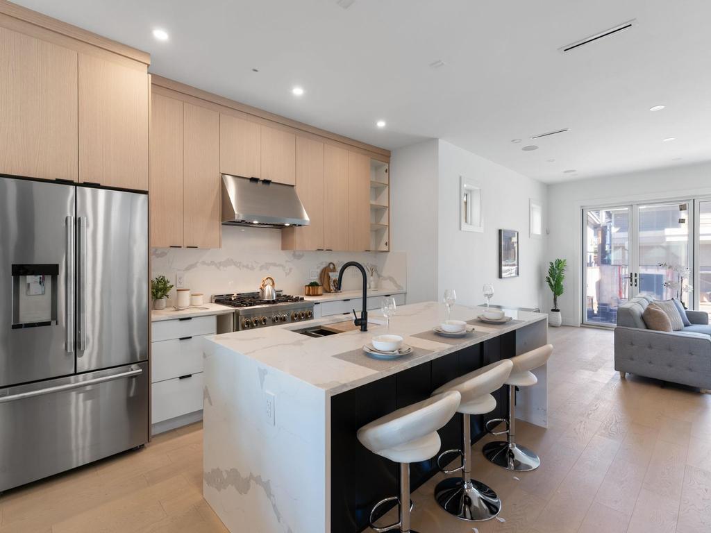 Listing Image for R3097053