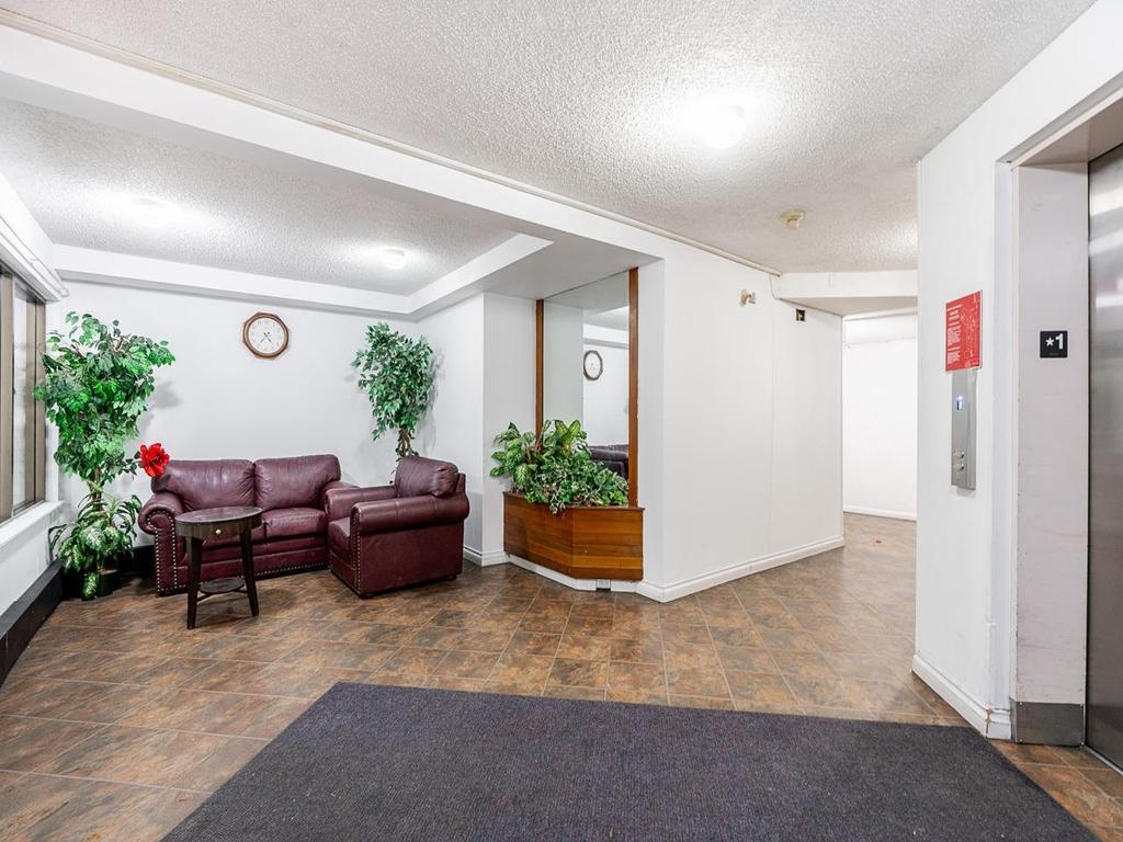 Listing Image for R3097061