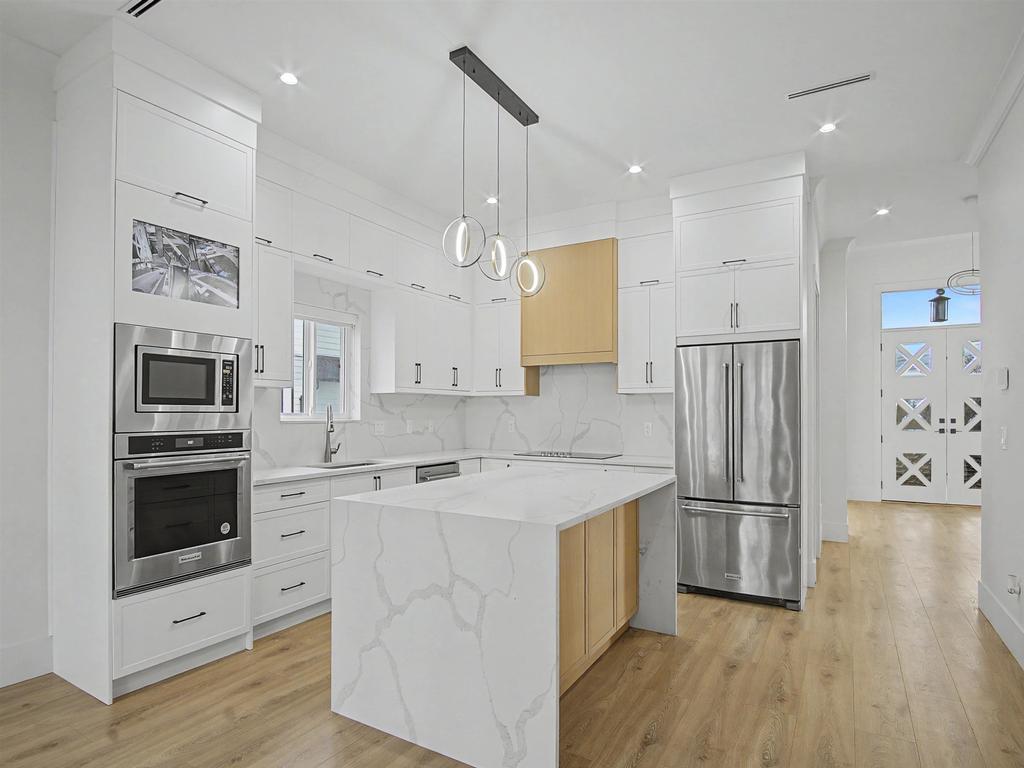 Listing Image for R3097062