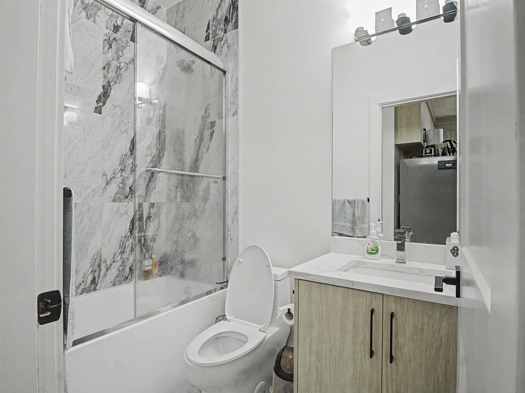 Listing Image for R3097062