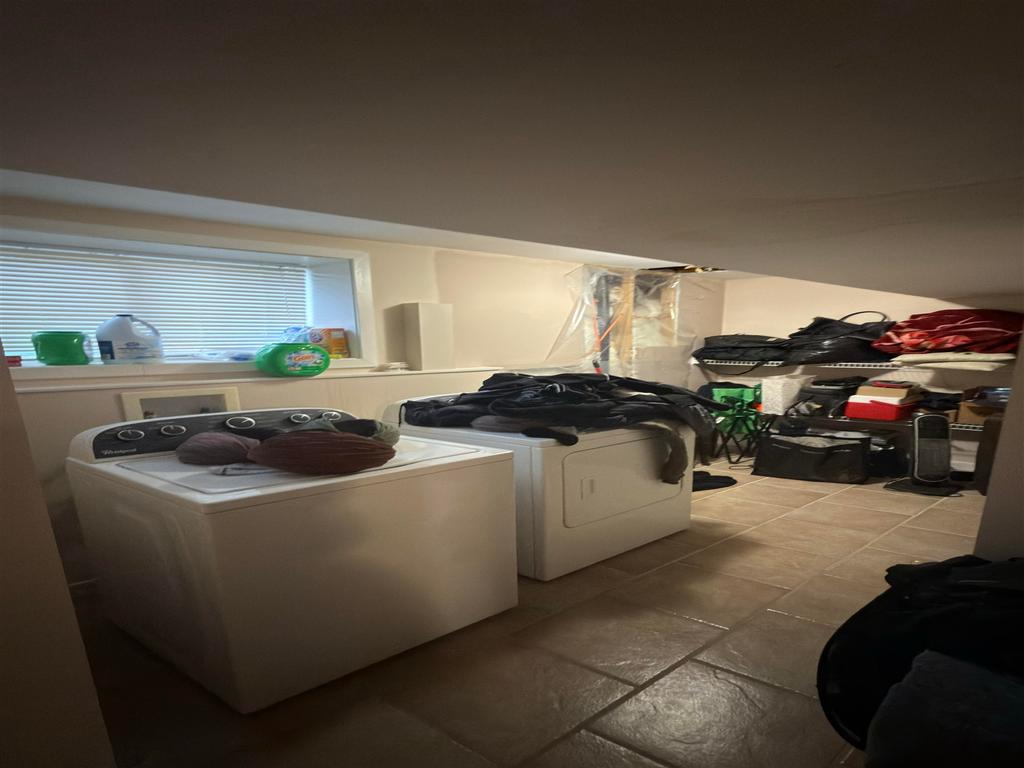 Listing Image for R3097063