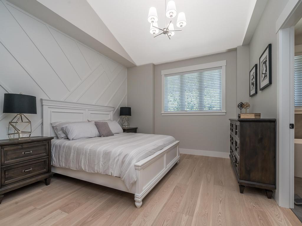 Listing Image for R3097072