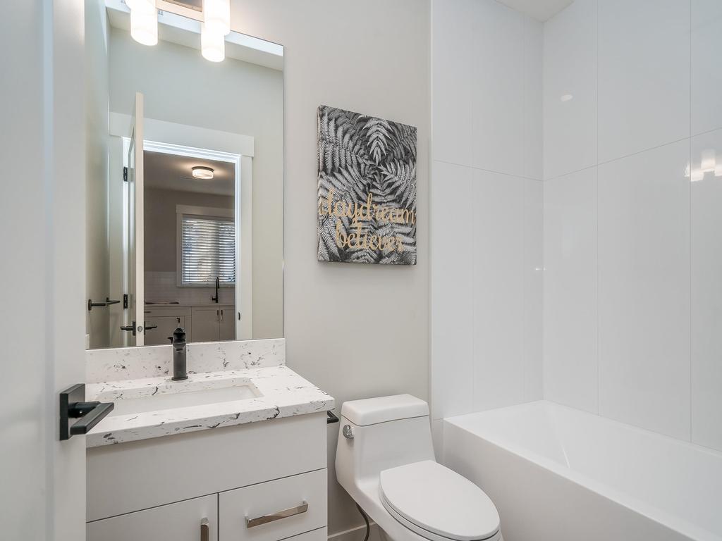 Listing Image for R3097072