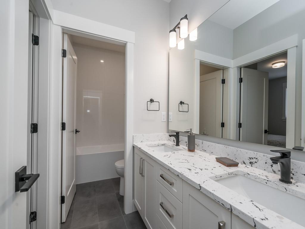 Listing Image for R3097072