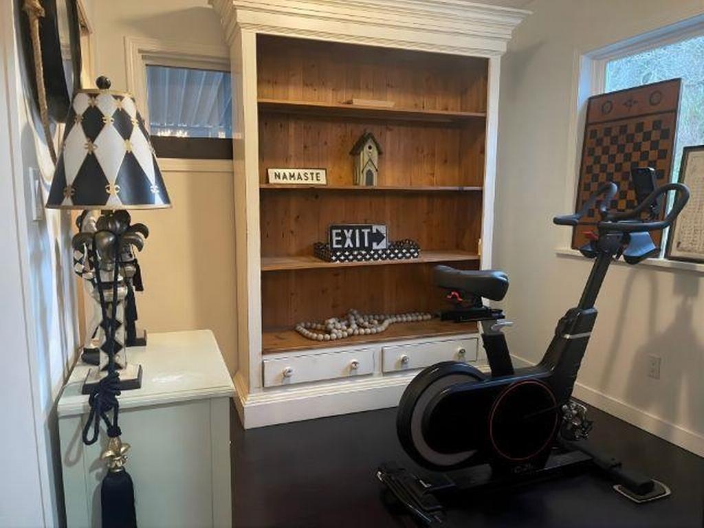 Listing Image for R3097074