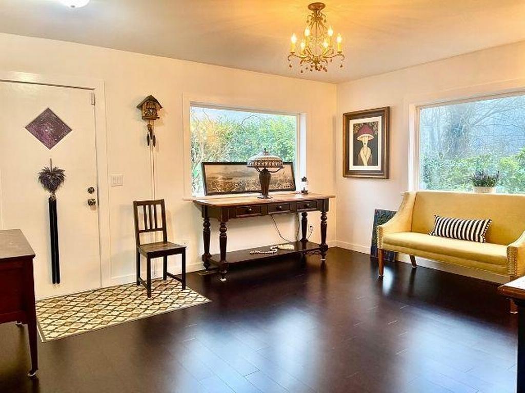 Listing Image for R3097074