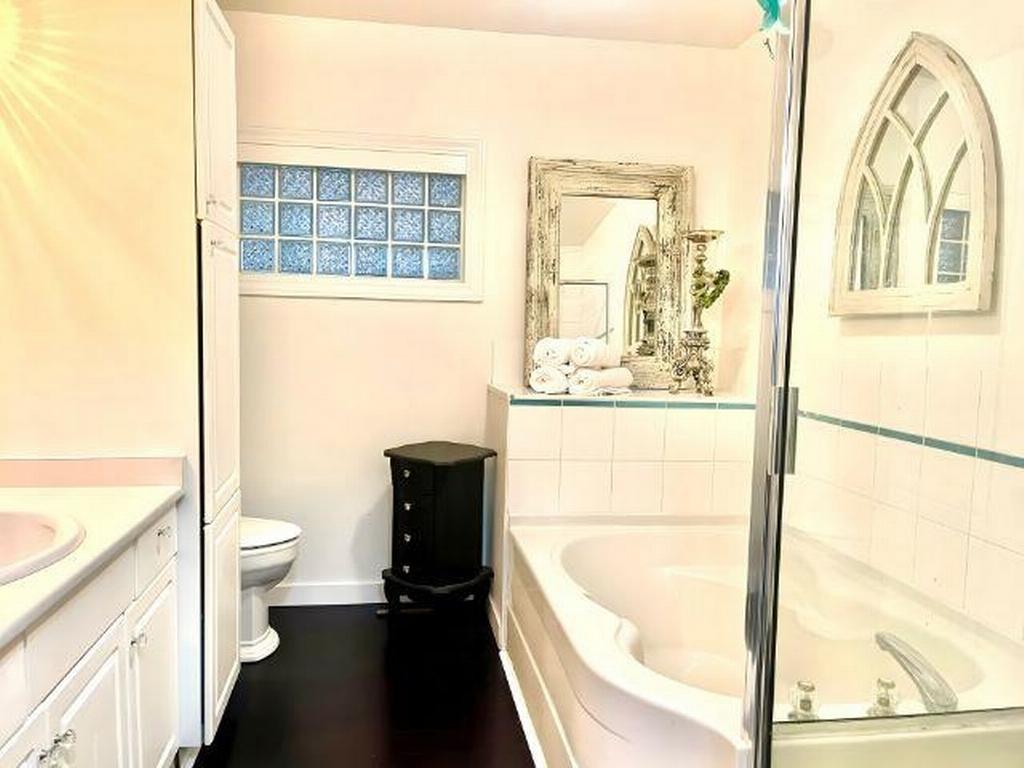 Listing Image for R3097074