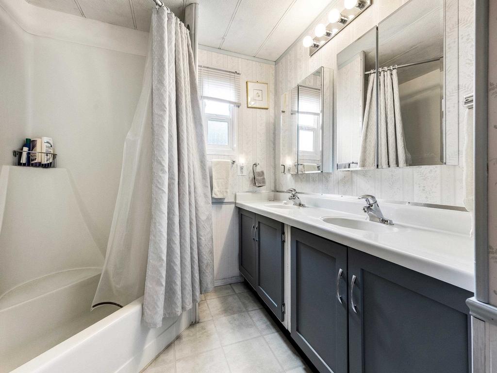 Listing Image for R3097076