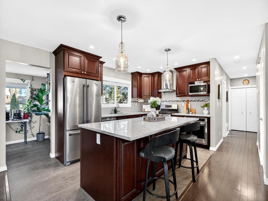 Listing Image for R3097083