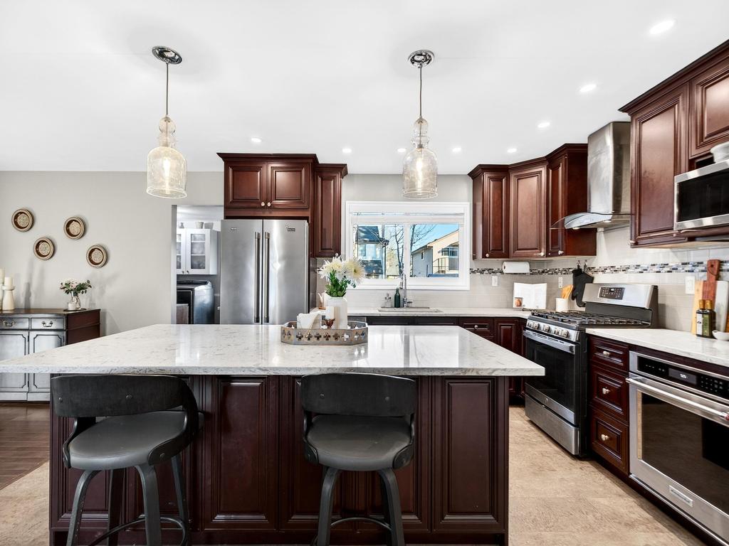 Listing Image for R3097083