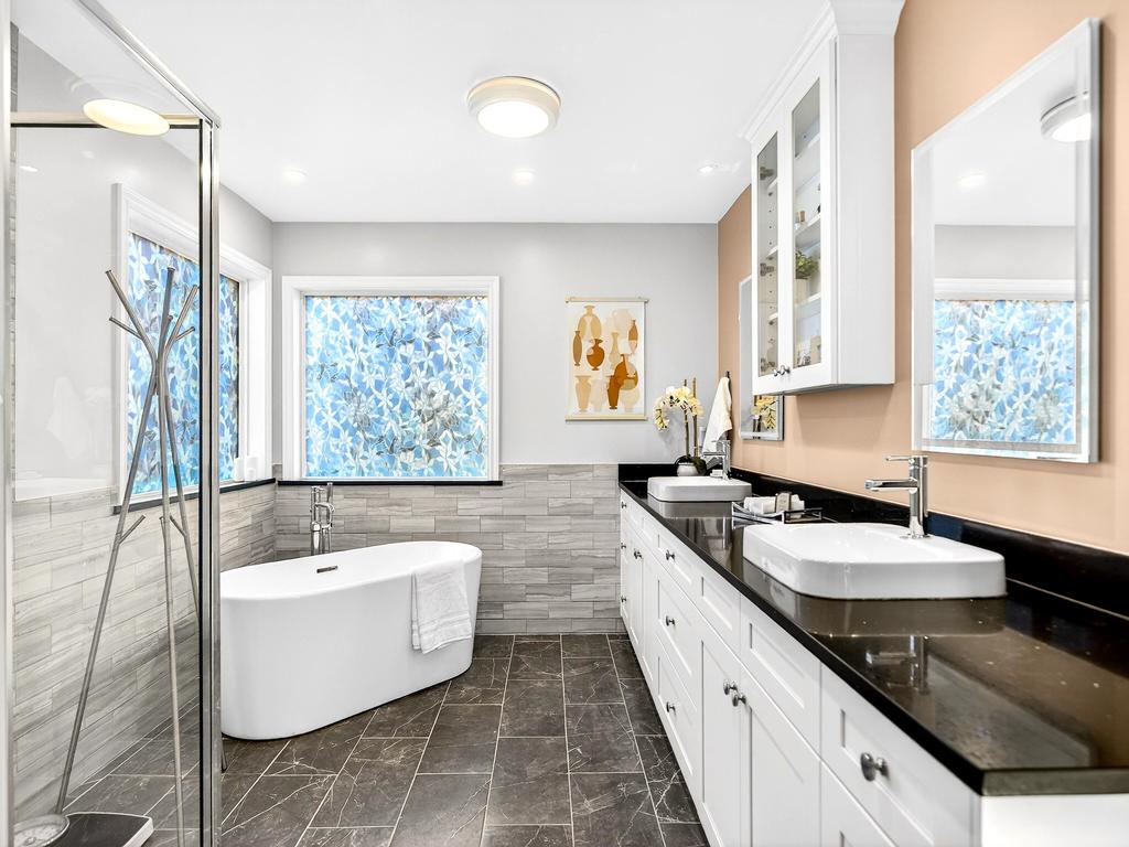 Listing Image for R3097083