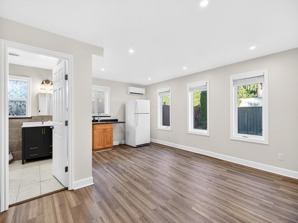 Listing Image for R3097083