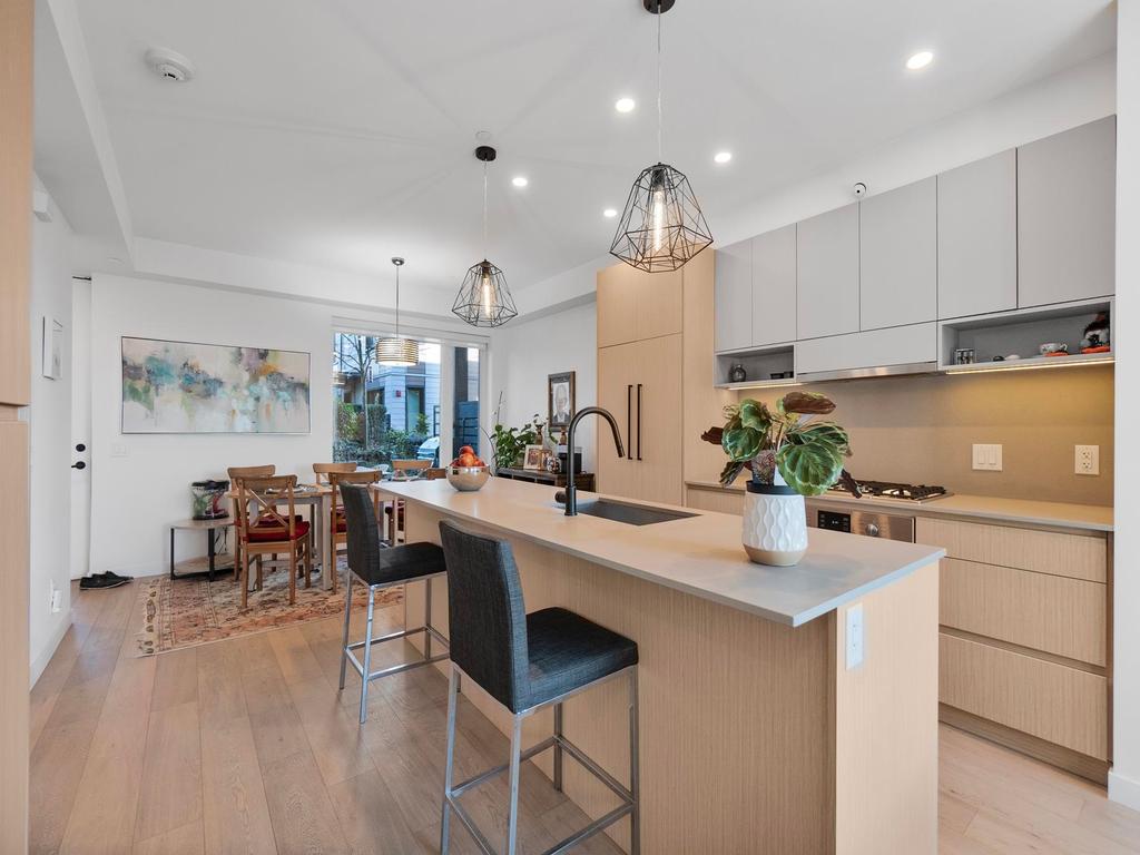 Listing Image for R3097091