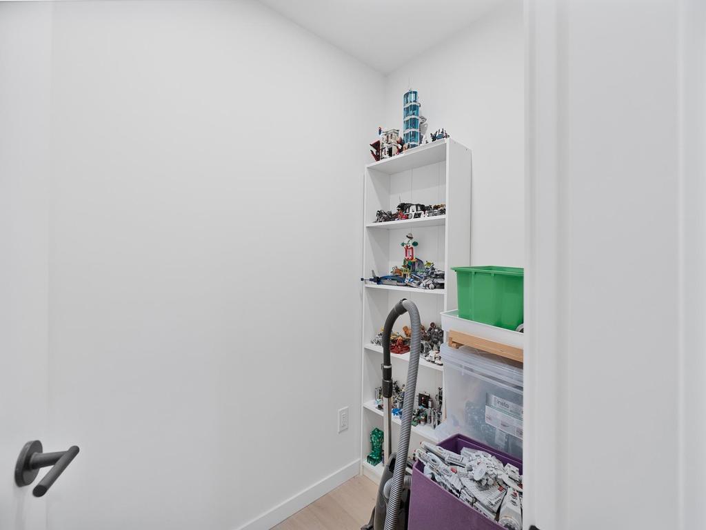 Listing Image for R3097091