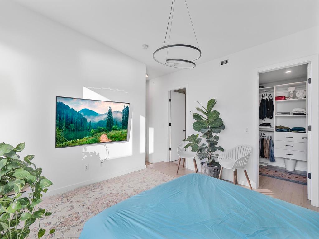 Listing Image for R3097091