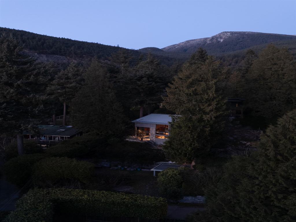 Listing Image for R3097114