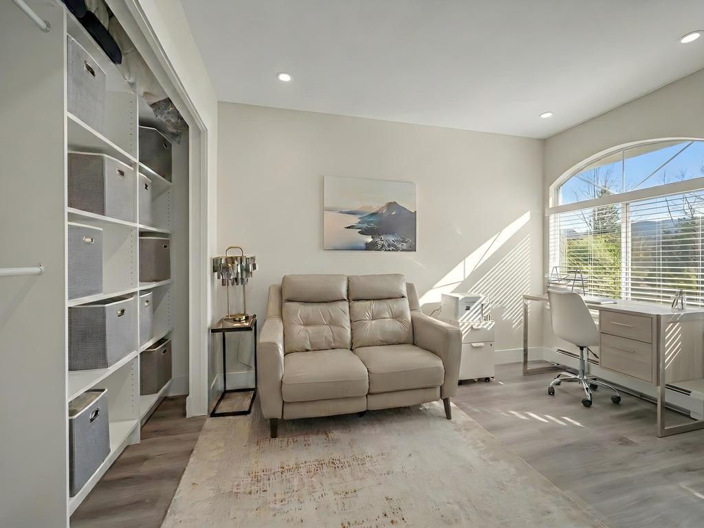 Listing Image for R3097116