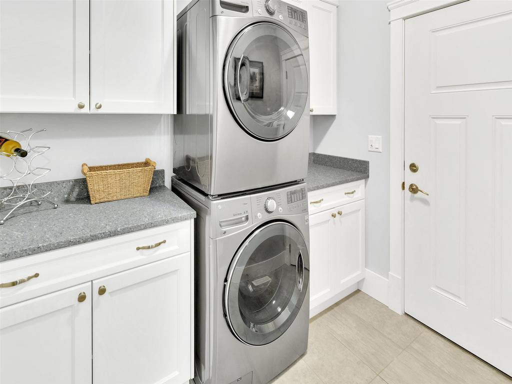 Listing Image for R3097135