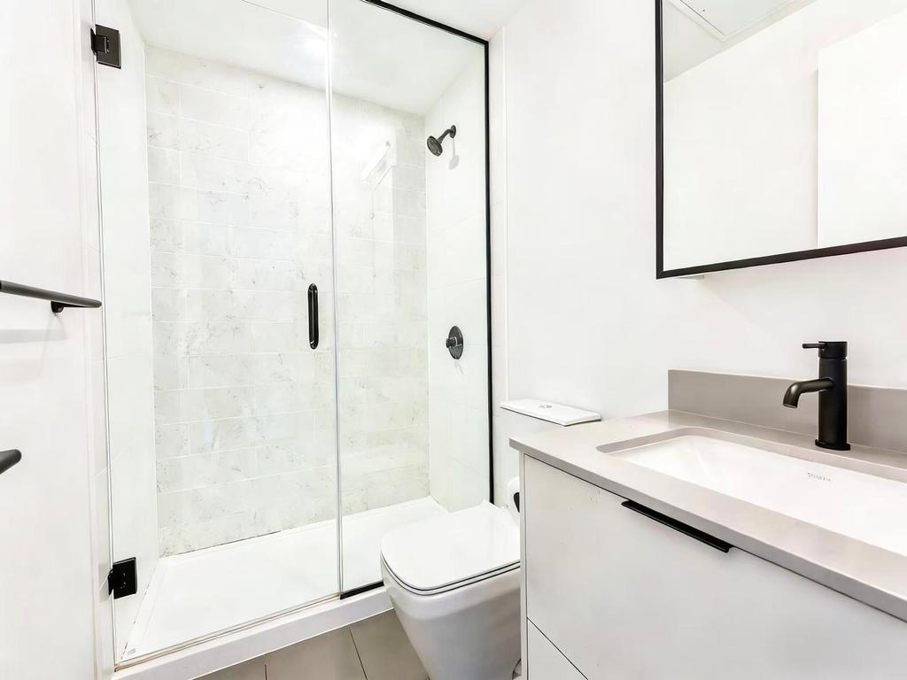 Listing Image for R3097136