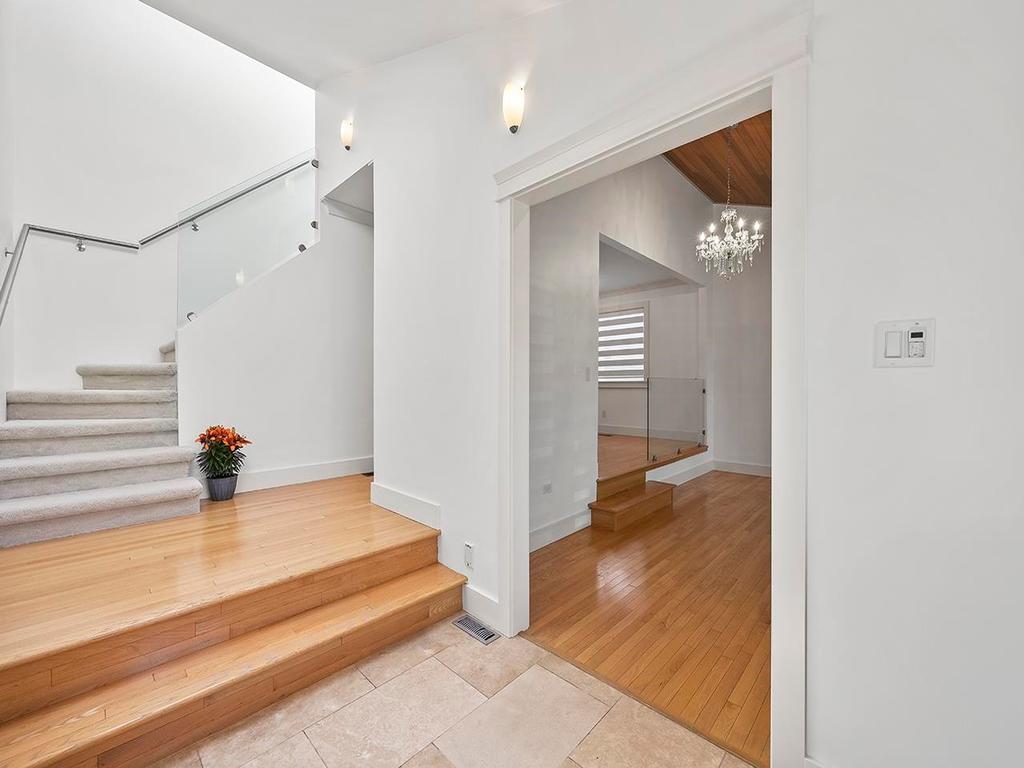 Listing Image for R3097137