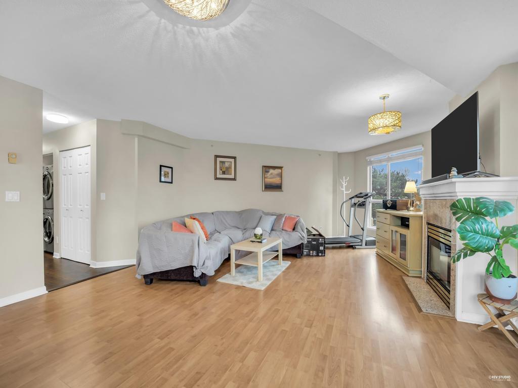 Listing Image for R3097138