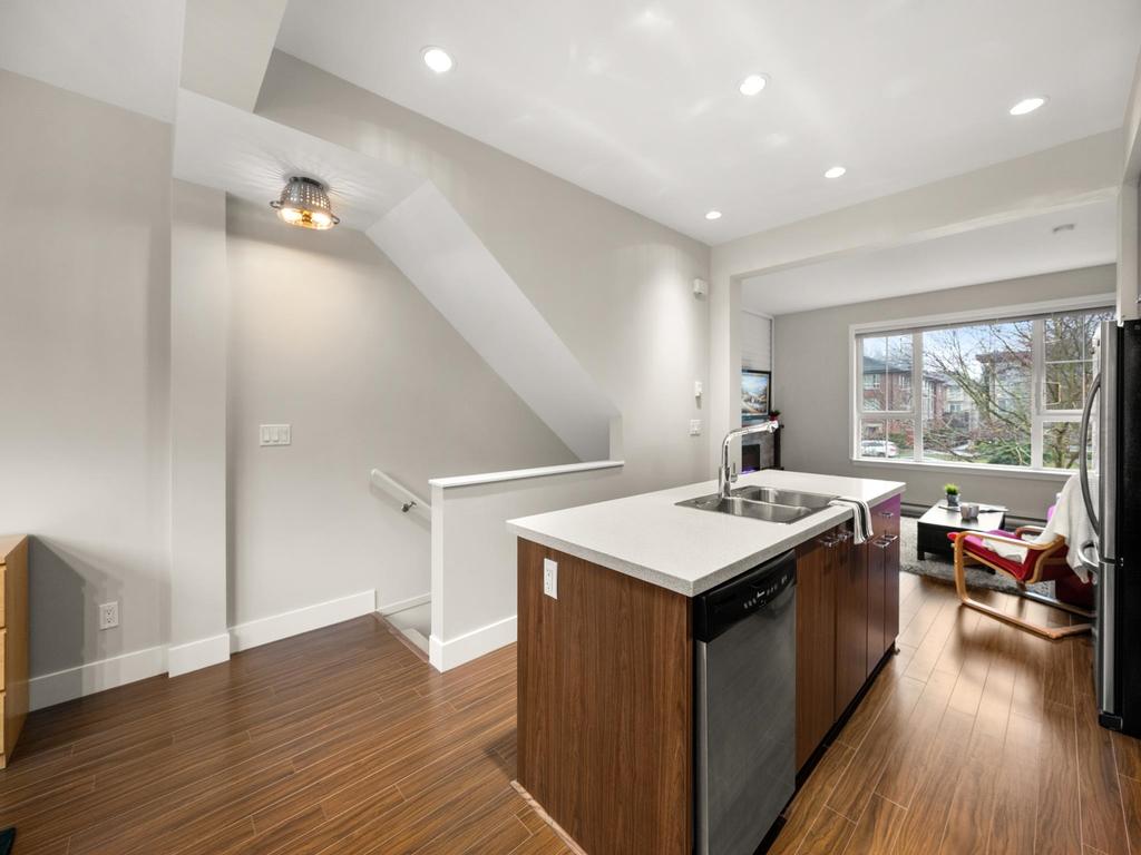 Listing Image for R3097145